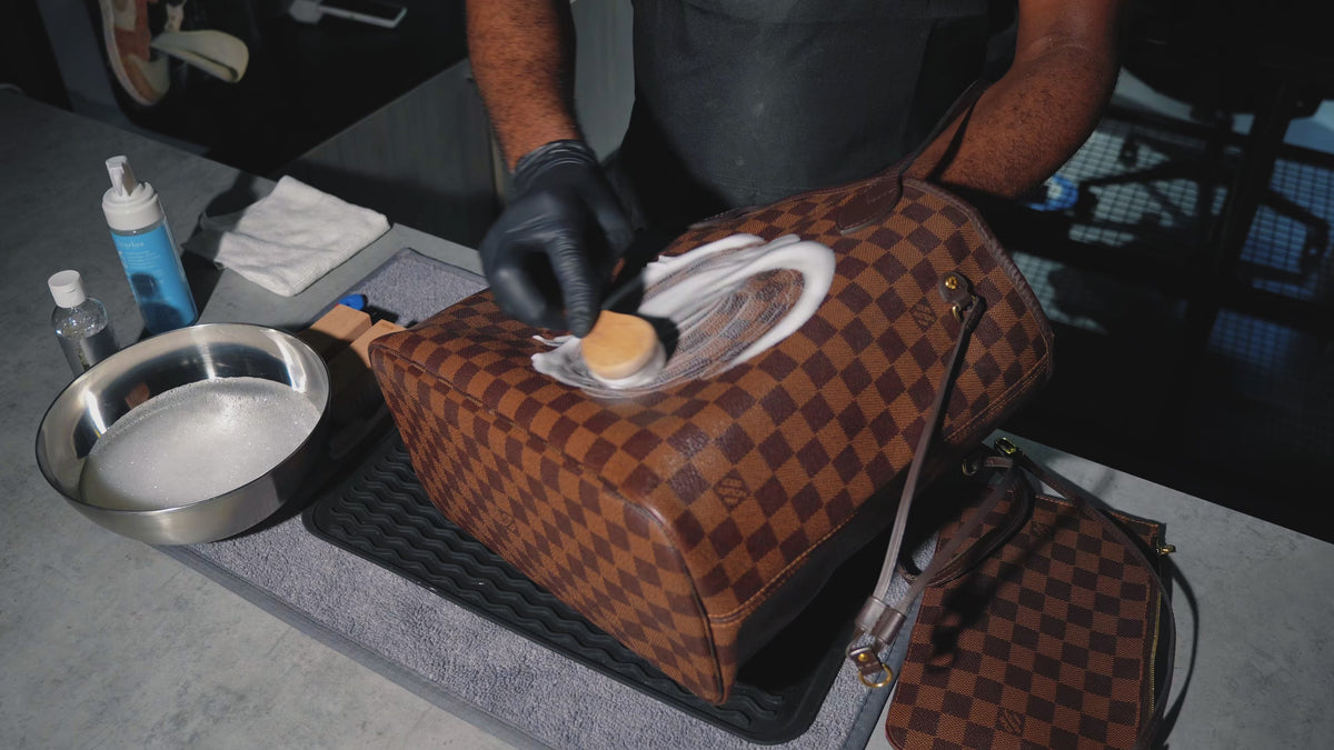 Damier canvas, by hand